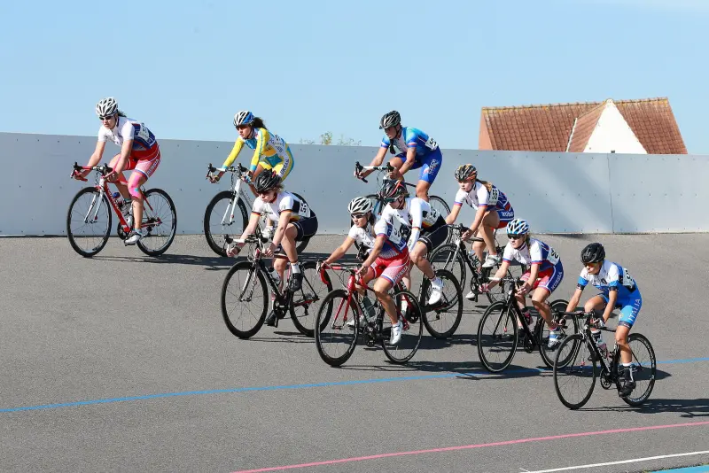 Day 2 : Points Race