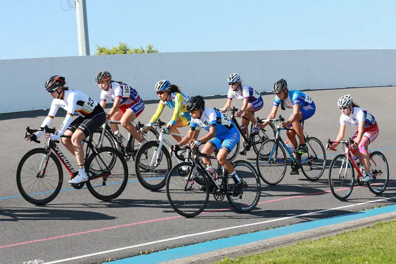 Day 2 : Points Race