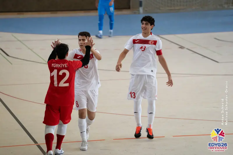 Day 3 — Futsal (TUR – CZE)