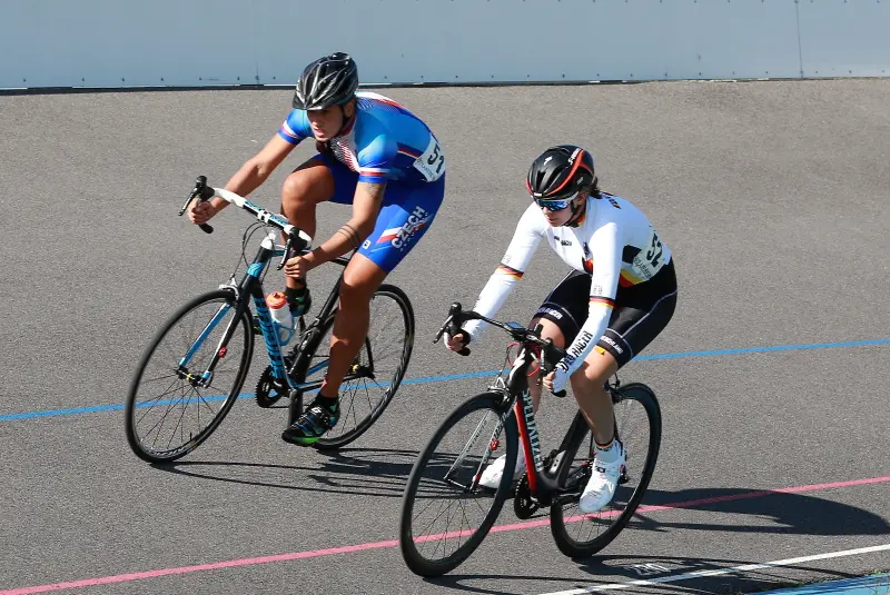Day 2 : Points Race