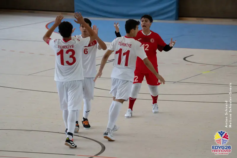 Day 3 — Futsal (TUR – CZE)